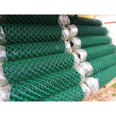 Обыкновенная сетка Рабица с ПВХ покрытием 2,4 мм. Высота 2,0 м